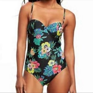 Old Navy Floral Swimsuit Size S NWOT